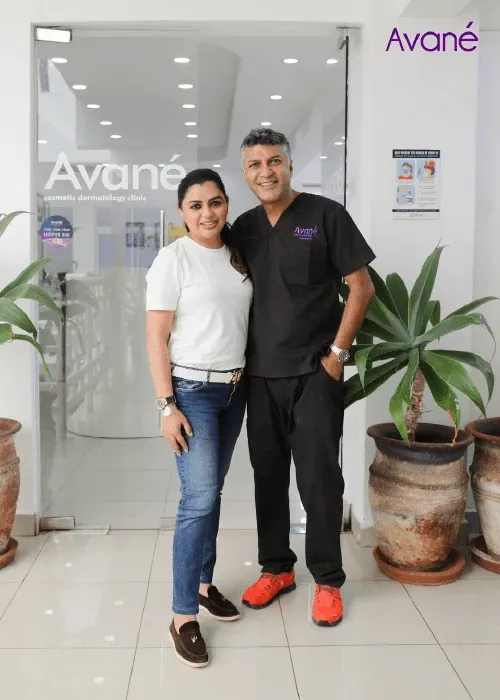 Two professionals at Avané dermatology clinic.